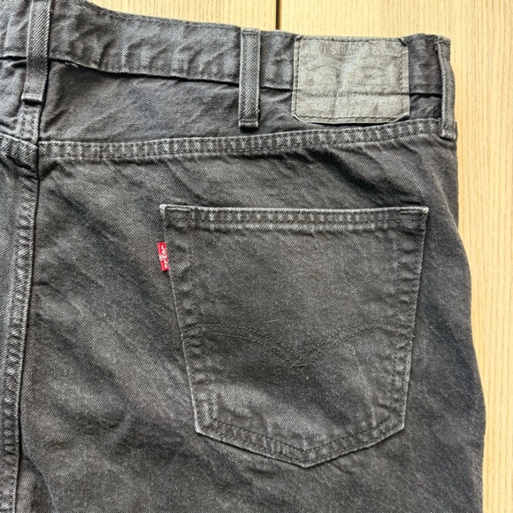 Levi's Dark Gray Jean Shorts for Men plus size - Picture 5 of 7
